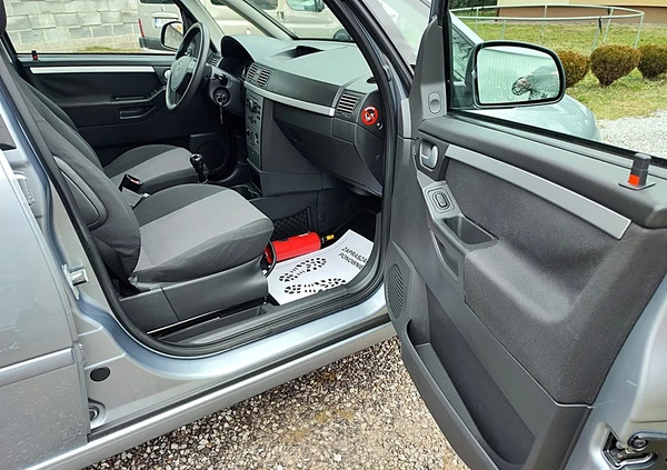 Opel Meriva cena 13900 przebieg: 97000, rok produkcji 2005 z Lubartów małe 497